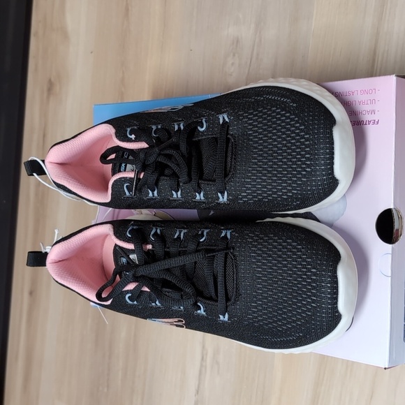 Sketchers Lite Foam Air Cooled Memory Foam - Picture 2 of 5